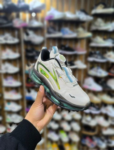 کتونی فوق العاده با کیفیت و جذاب زیپ لاین ساکونی