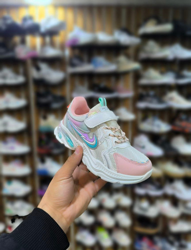 کتونی خاص و جذاب نایک وارداتی