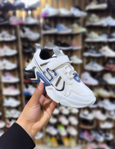 کتونی خاص و با کیفیت اسپرت اسکیچرز وارداتی