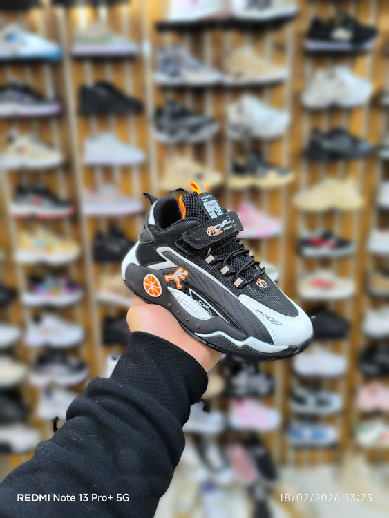 کتونی اسپرت خاص و جذاب جردن با کیفیت