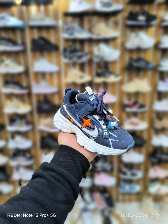 کتونی هپی استار بچگانه با طراحی خاص و سبک