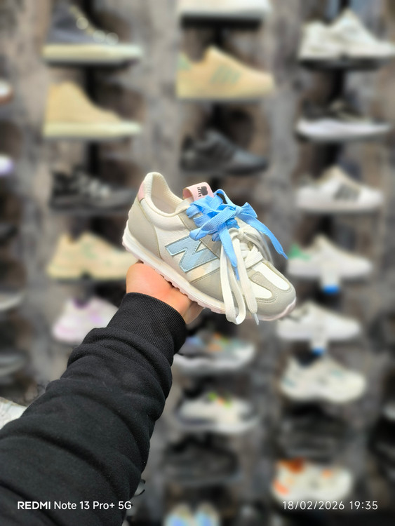 کتونی شیک و سبک اسپرت خاص نیوبالانس